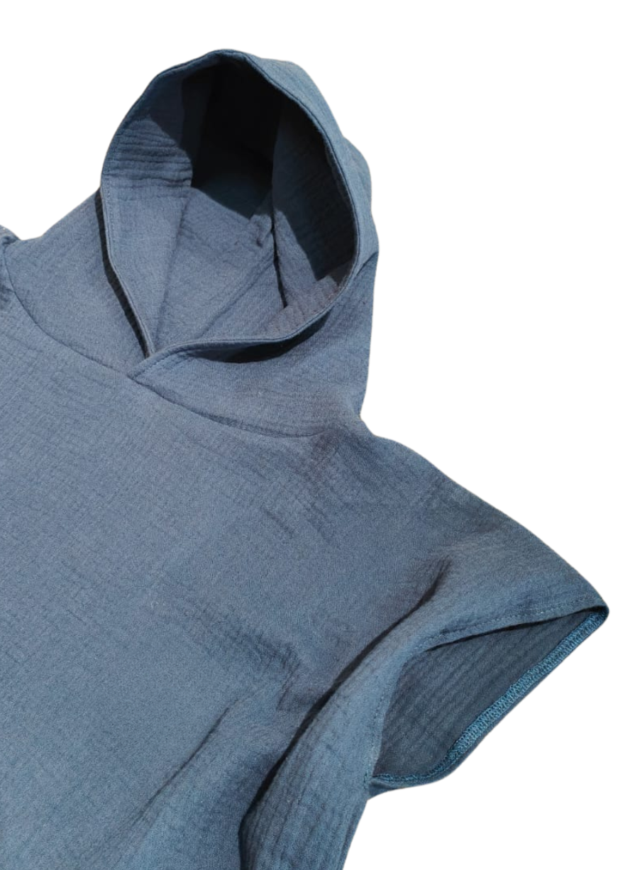 Bade-Poncho aus Bio-Musselinstoff