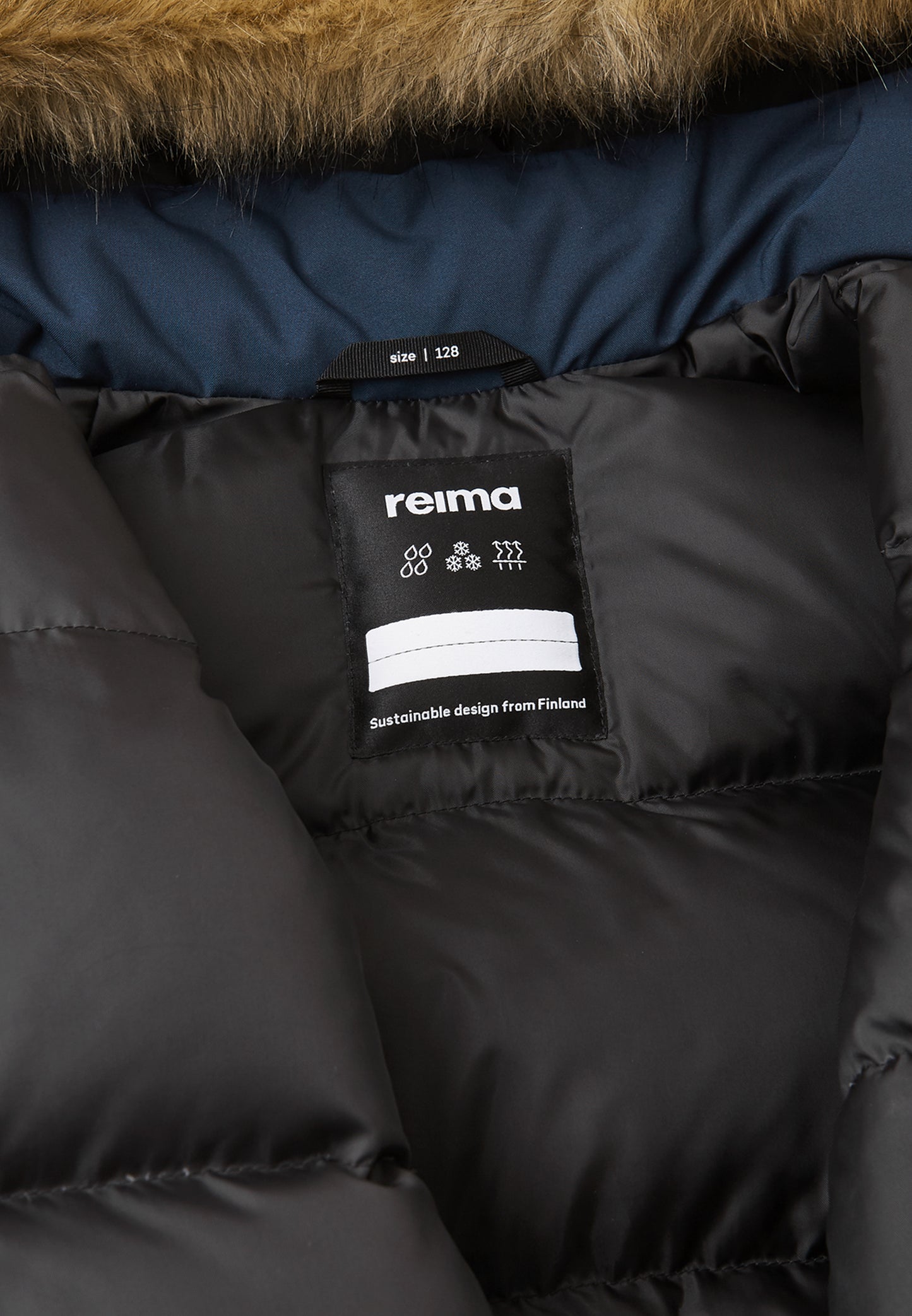 REIMA TEC extra warme Winter-Daunenjacke/Parka Serkkula<br> Gr. 104, 110, 116, 122, 128, 140, 146, 152, 158, 164<br> auch ohne Kunst-Pelz tragbar<br> 100% wasserdicht<br> echte zertifizierte Daune, waschbar<br> WS 10'000 mm